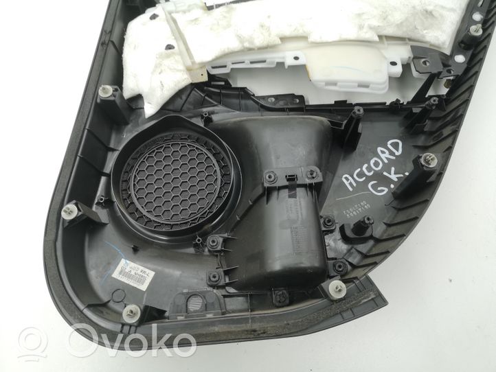 Honda Accord Takaoven verhoilu 83750TL0G0156