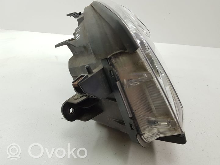 Chevrolet Trax Lampa przednia 95269102