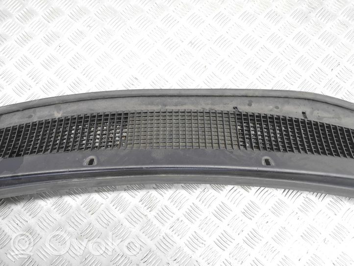 Chrysler Voyager Wiper trim 04717553