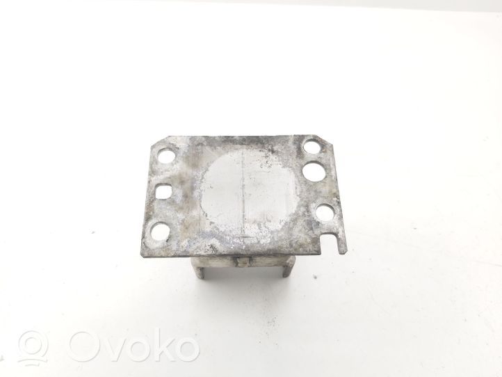 Audi A8 S8 D3 4E Smorzatore/ammortizzatore d’urto per paraurti anteriore 4E0807115