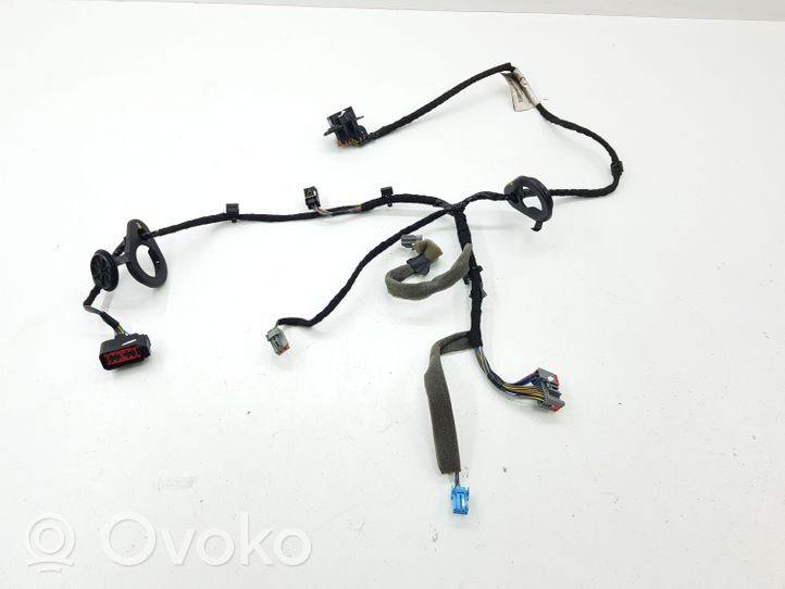 Volvo XC60 Faisceau de câblage de porte arrière 31318716001