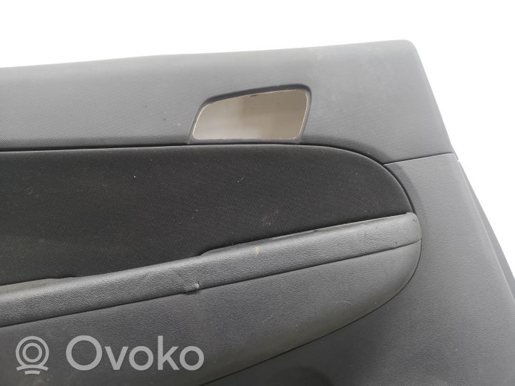 Hyundai i30 Apmušimas galinių durų (obšifke) 833702R500