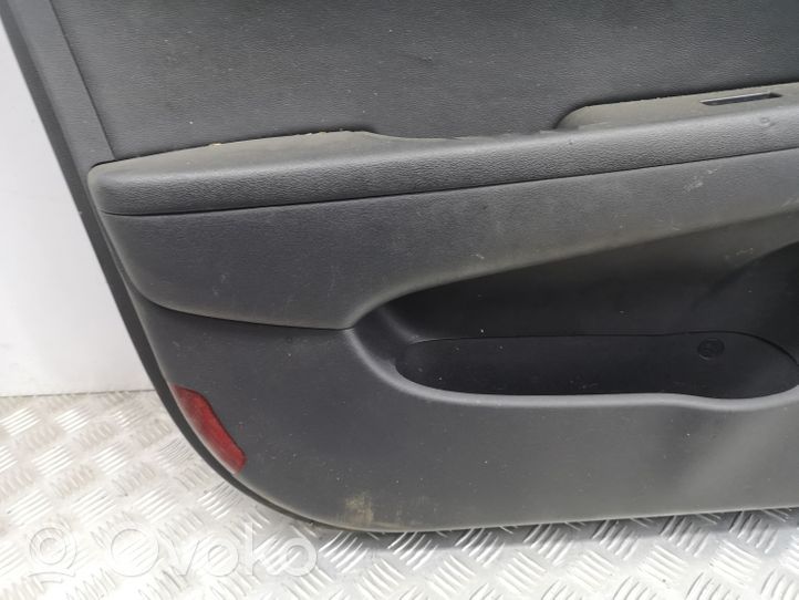 Hyundai i30 Boczki / Poszycie drzwi przednich 823502R000