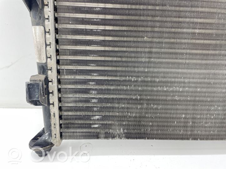 Mercedes-Benz A W168 Radiateur de refroidissement 1685000208