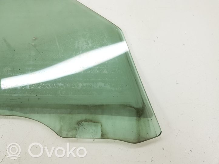 BMW 5 E39 Front door window glass four-door E243R000982