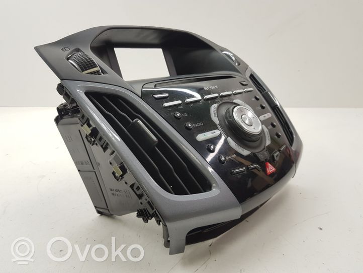 Ford Focus Central console control unit BM5118835BEW