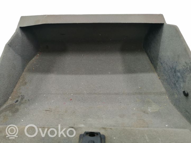 Ford Scorpio Glove box 85GGA06024AAW