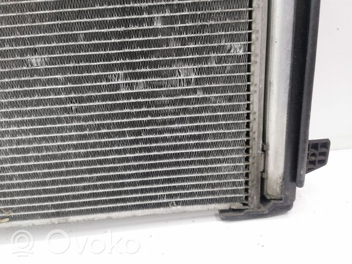 Mercedes-Benz E W212 Radiateur condenseur de climatisation A2045000554