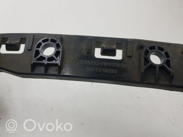 Citroen C4 Grand Picasso Support de pare-chocs arrière 9677310280