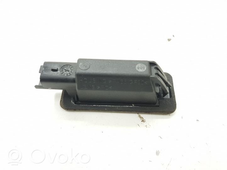 Citroen C4 Grand Picasso Lampa oświetlenia tylnej tablicy rejestracyjnej 9682403680