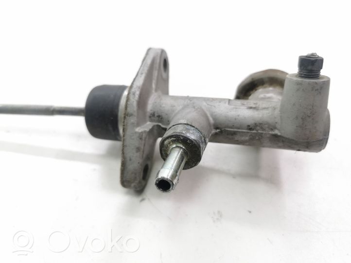 Chevrolet Captiva Clutch master cylinder 