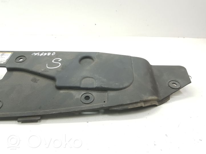 Chevrolet Orlando Rivestimento della modanatura della chiusura del vano motore/cofano 96945644