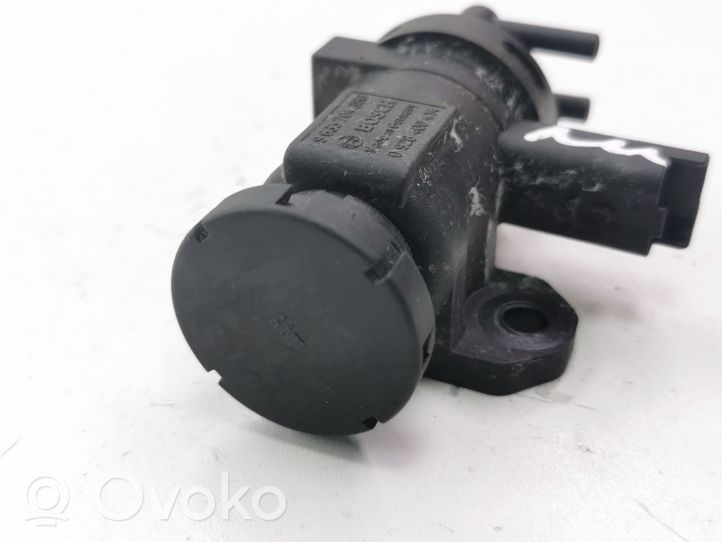 Citroen C8 Vacuum valve 9635704380