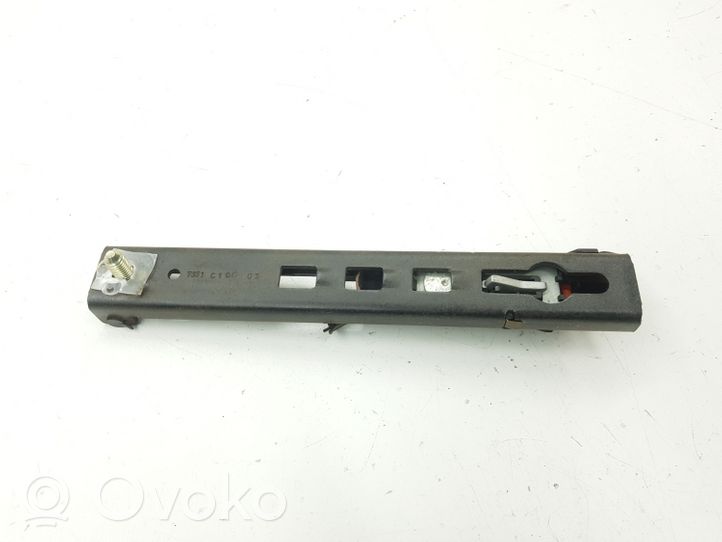 Citroen C8 Rail de réglage hauteur de ceinture de sécurité 9623105380