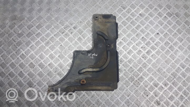 BMW 7 E65 E66 Priekinės važiuoklės dugno apsauga 51717020538