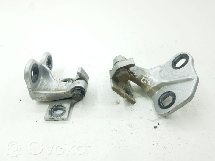 BMW 7 E65 E66 Set di cerniere portiera posteriore 7017817