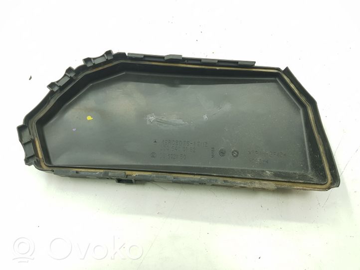 Mercedes-Benz S W220 Fuse box cover 2205400182