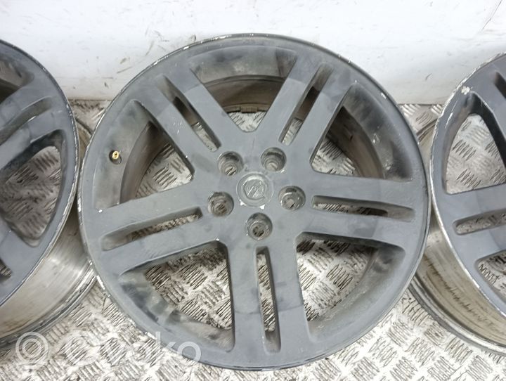 Chrysler 300 - 300C Felgi aluminiowe R18 QUQ72TRKAA