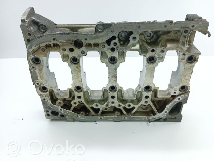 Toyota Corolla Verso AR10 Support de vilebrequin 31E27119