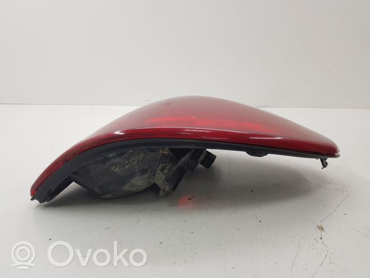 Chrysler Voyager Lampa tylna 04857600