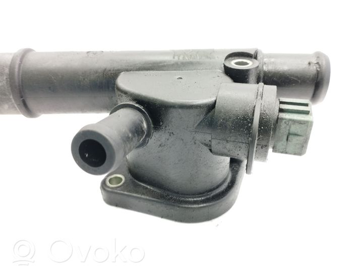 Volkswagen New Beetle Engine coolant pipe/hose 038121133