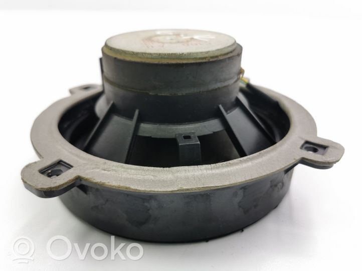 Chevrolet Captiva Takaoven kaiutin 96673538