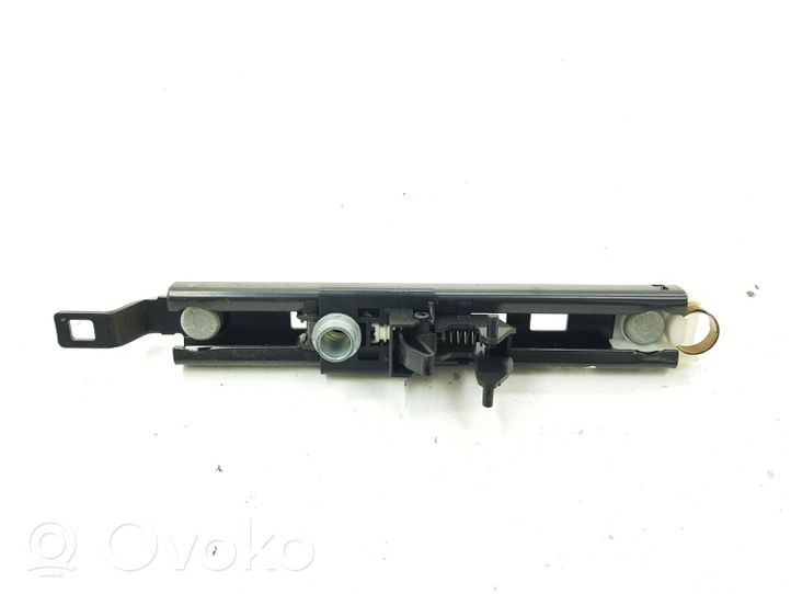 Opel Vectra B Rail de réglage hauteur de ceinture de sécurité 090504938