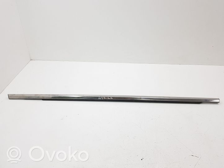 Hyundai i40 Rear door glass trim molding 