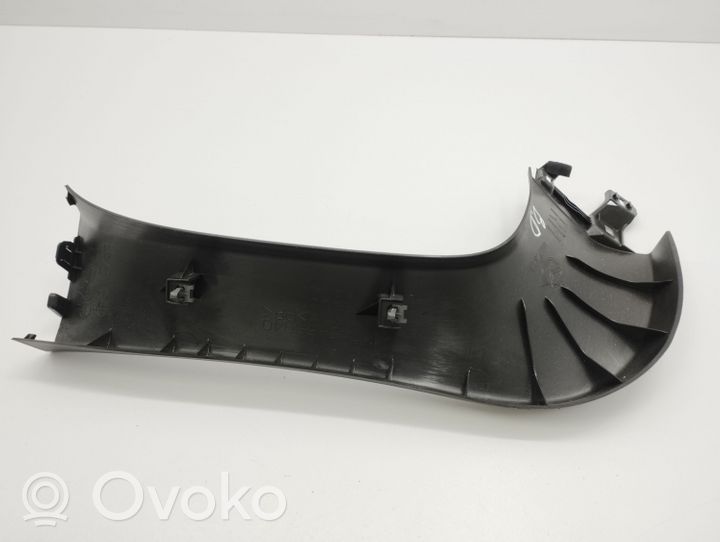 Mazda CX-5 Garniture latéral de hayon / coffre KD4568940