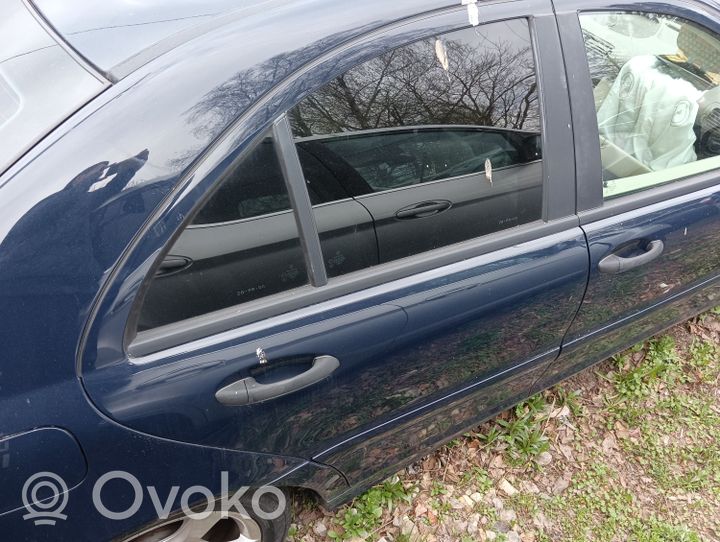 Mercedes-Benz C W203 Rear door 