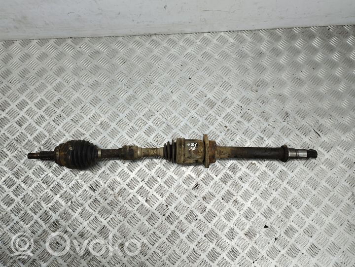 Toyota Avensis T250 Etuvetoakseli 4341005320