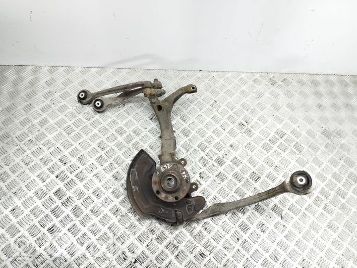 Audi A4 S4 B5 8D Mozzo ruota anteriore 