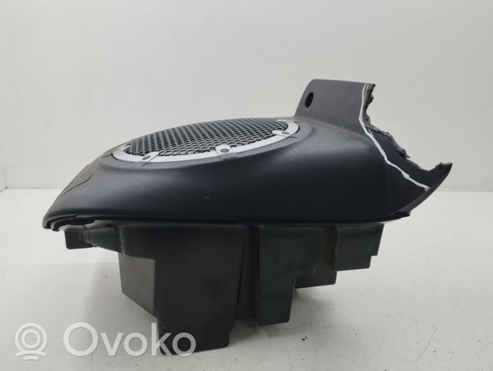 Mitsubishi Outlander Subwoofer-bassokaiutin 8720A012