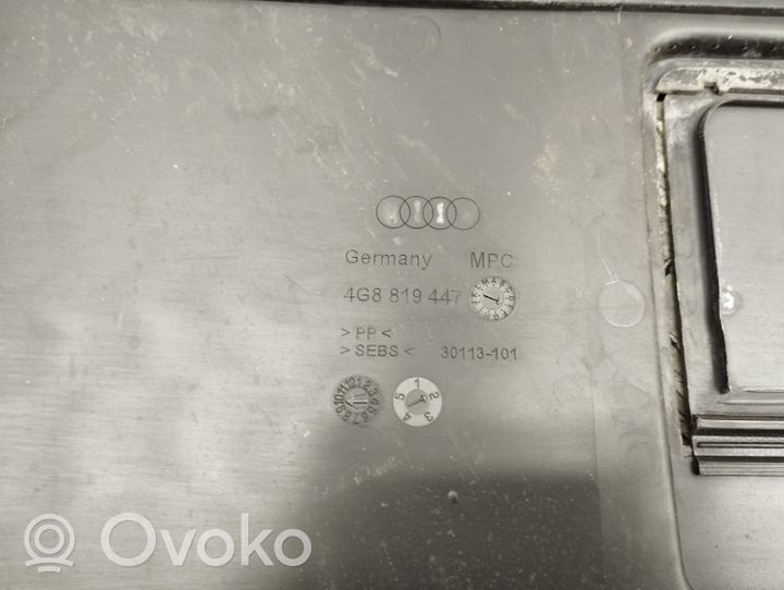 Audi A6 C7 Pyyhinkoneiston lista 4G8819447