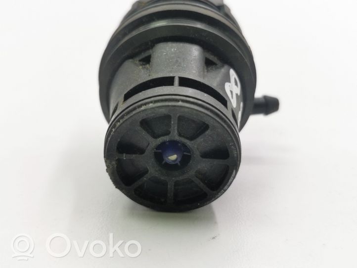 Mazda CX-7 Pompe de lave-glace de pare-brise 8603109120