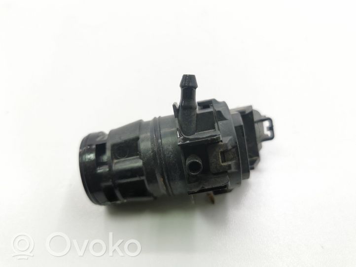 Mazda CX-7 Pompe de lave-glace de pare-brise 8603102451