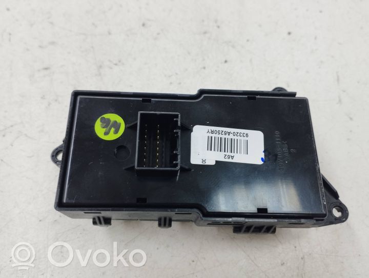 Hyundai i30 Interruttore di regolazione livello altezza dei fari 93320A6250RY