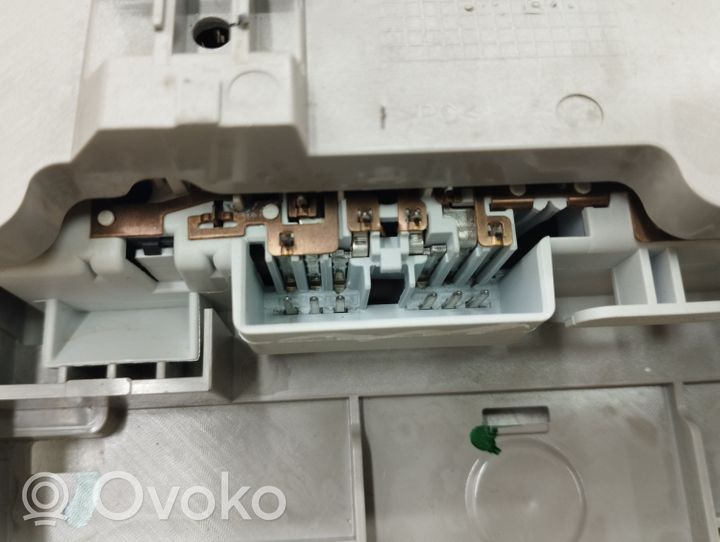 Opel Mokka Panel oświetlenia wnętrza kabiny 95122492