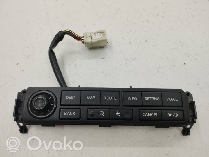 Nissan Murano Z50 Console centrale, commande de multimédia l'unité principale 28395CC000