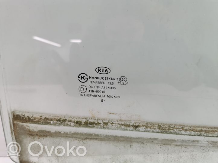 KIA Carens II Vitre de fenêtre porte arrière E1143R00240