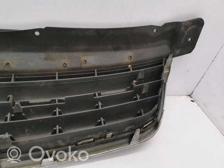 Ford Kuga I Grille calandre supérieure de pare-chocs avant 8V418200AC