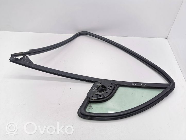 Citroen C3 Szyba karoseryjna drzwi przednich E143R001583