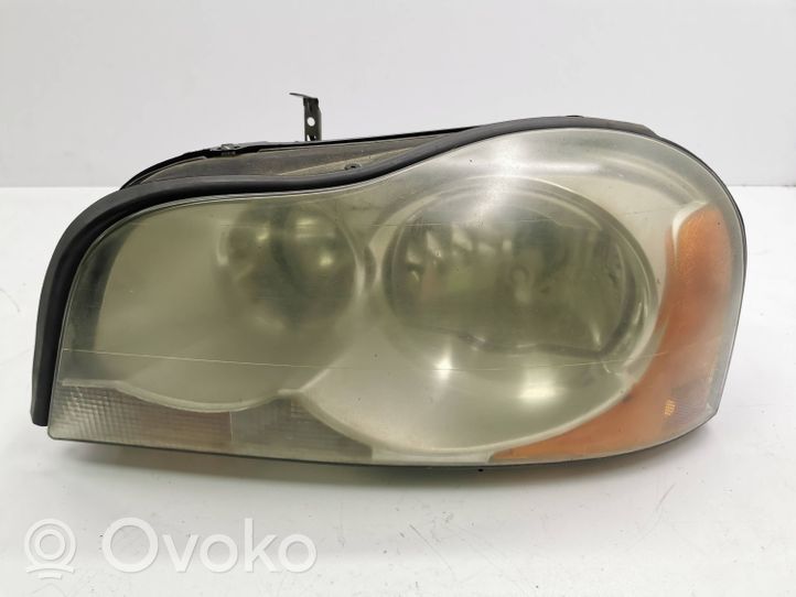 Volvo XC90 Lampa przednia 30698813