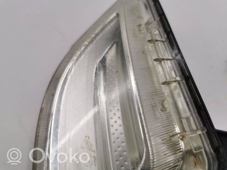 Volvo S60 Передняя противотуманная фара 89091133