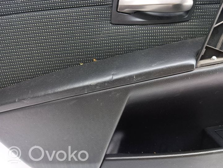 BMW 5 E60 E61 Takaoven verhoilu E344944