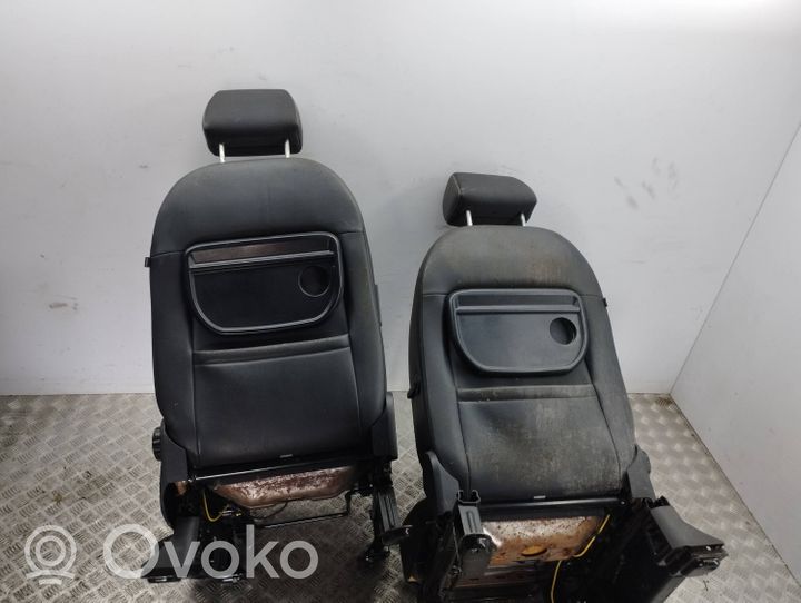 Ford Kuga I Interior set 