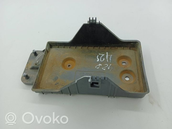 Mazda CX-5 Boîte de batterie KE705641