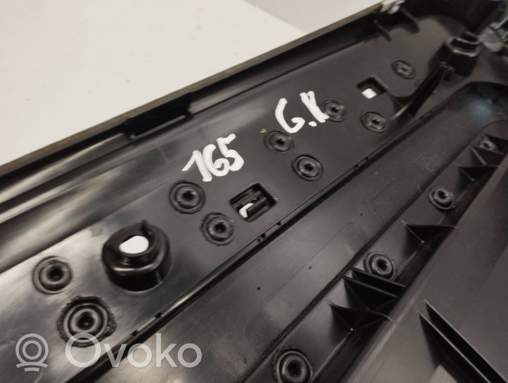 Audi A8 S8 D3 4E Takaoven verhoilu 4e4868065a