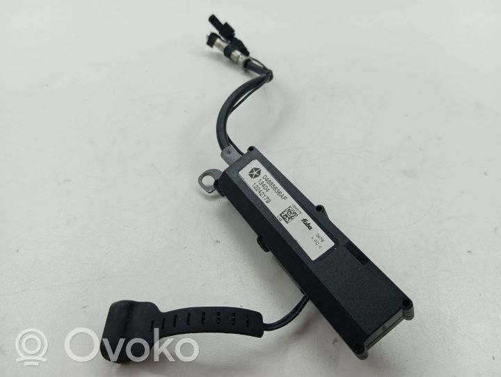 Chrysler Voyager Amplificateur d'antenne 04685636AF