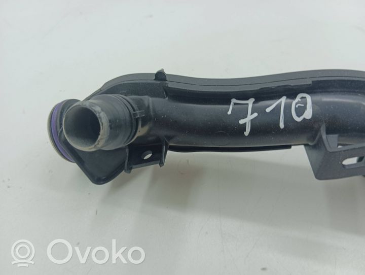 Citroen C5 Aircross Tuyau de liquide de refroidissement moteur 9807502380